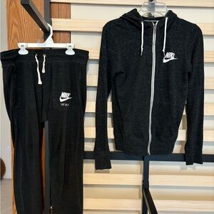 Nike Charcoal Gray Apparel Set